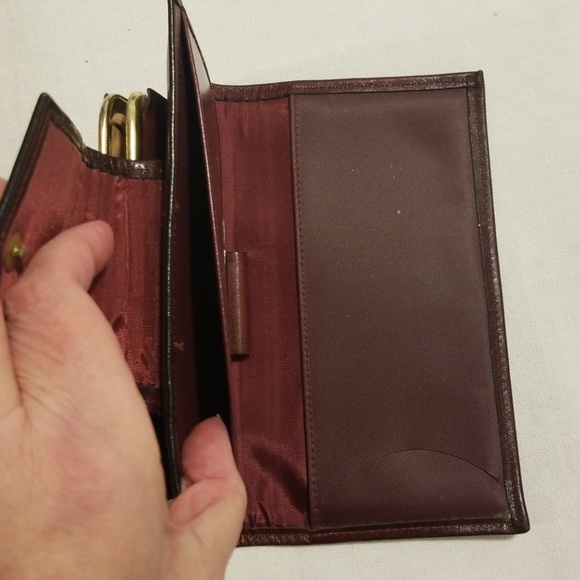 Vintage Carl burgundy leather wallet, EUC - Picture 6 of 8